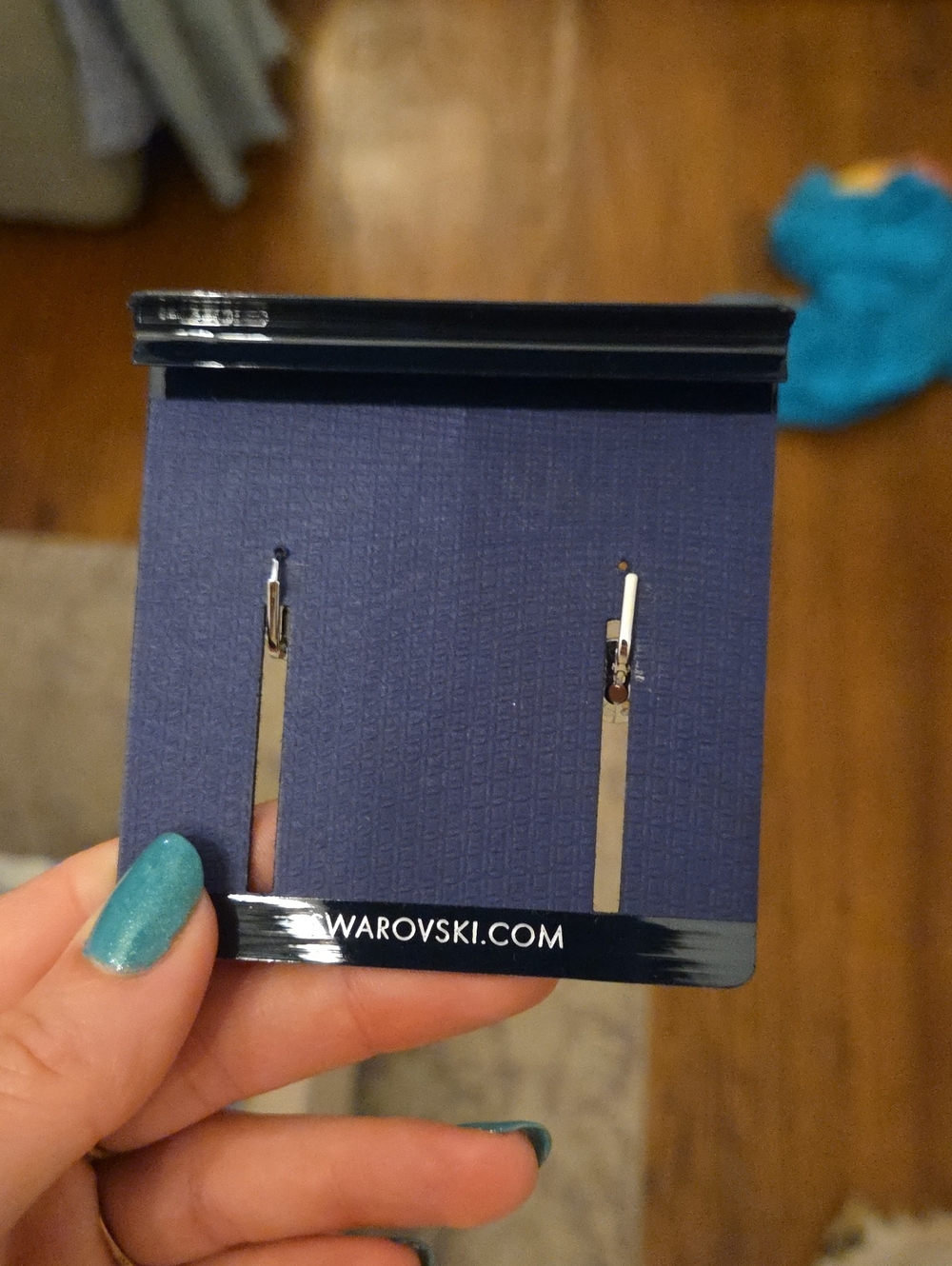 Swarovski Bella Earrings - Picture 3 of 6